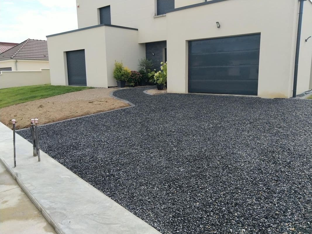 Jardin créé par Remy Paysage — Torvilliers Aube